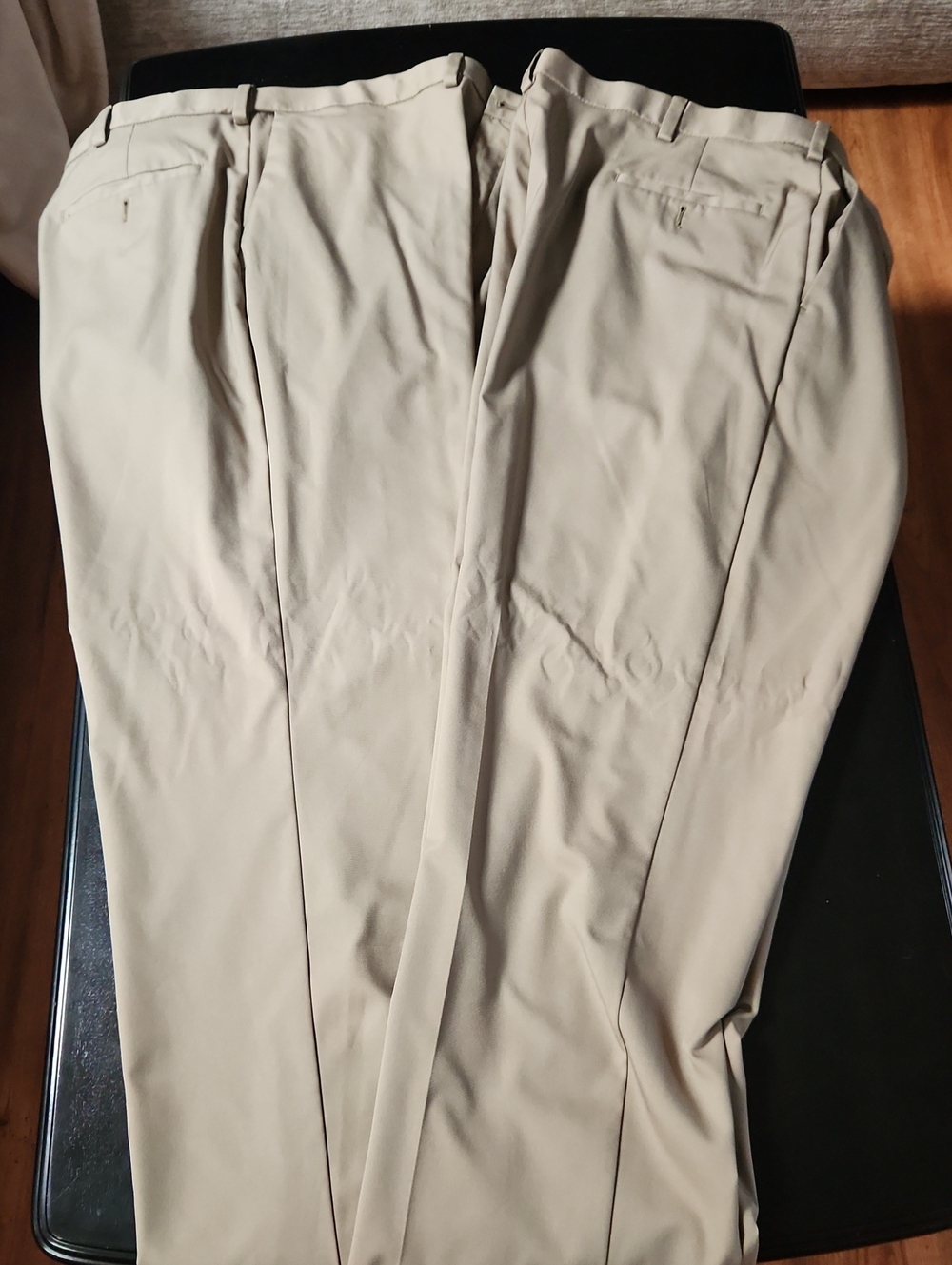 Haggar Men's Dress Pants in Light Beige